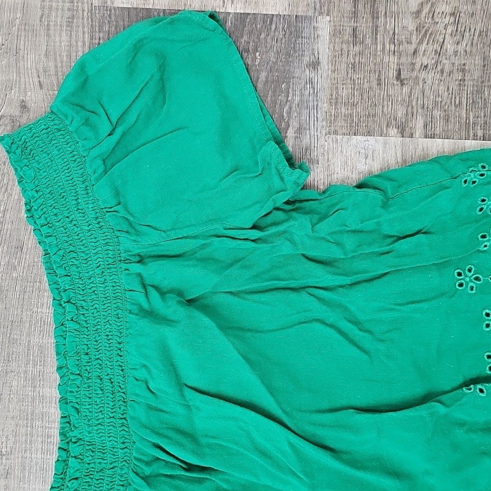 Old Navy Emerald Green Off-Shoulder Blouse - Picture 3 of 5